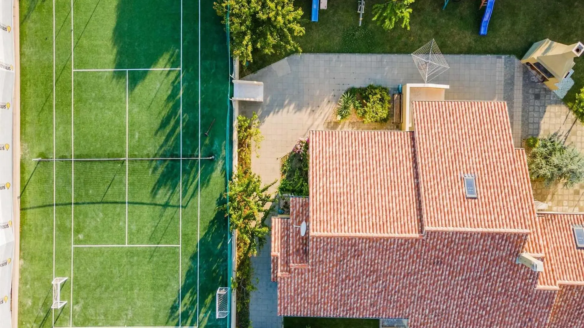 Villa Field Hill With Swimming Pool And Tennis Court Poljica